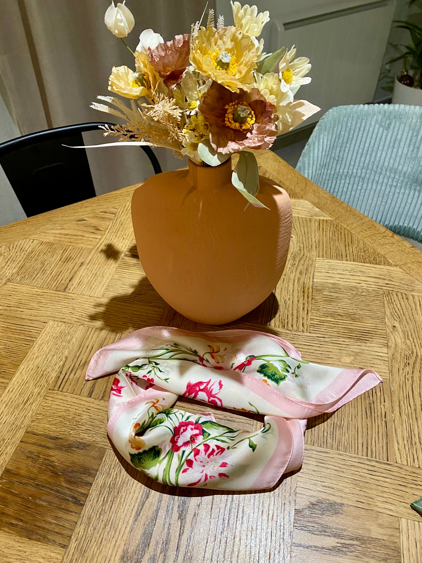 Foulard en soie Rosita