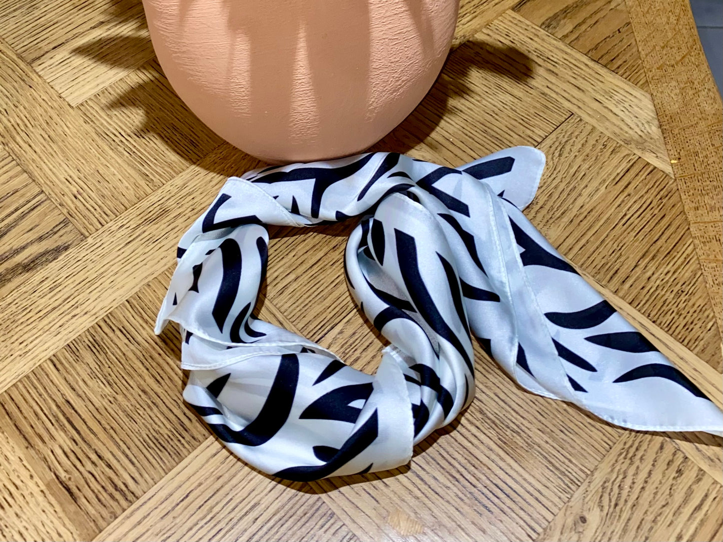 Foulard zèbre en soie